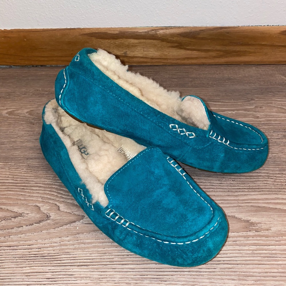 UGG Australia Women’s Ansley Moccasin Slippers